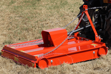 Herbes et entretien - 3 points entretien - Gyrobroyeur DMK 90