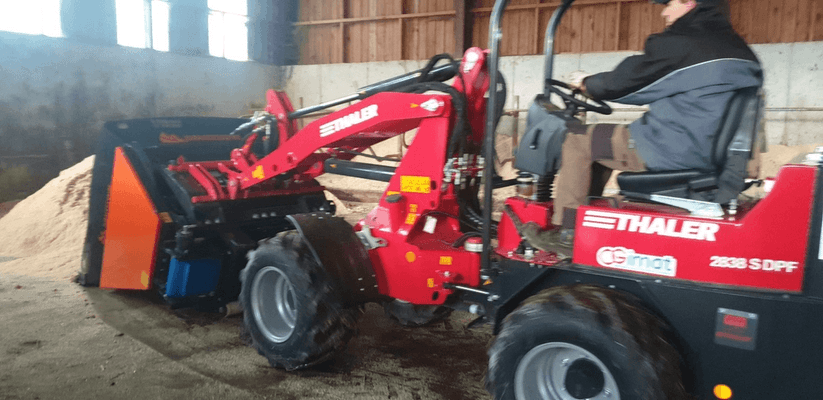 Manutention - Godet - Godet pailleur de logettes BEDDING MASTER